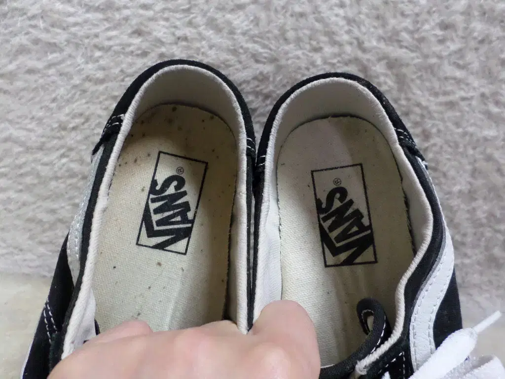 thumbnail-5